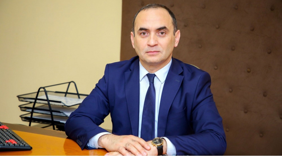 ceyhun-memmedov-6-ayliqdan-ashagi-quzularin-qurban-kesilmesi-meqbul-sayilmir-video