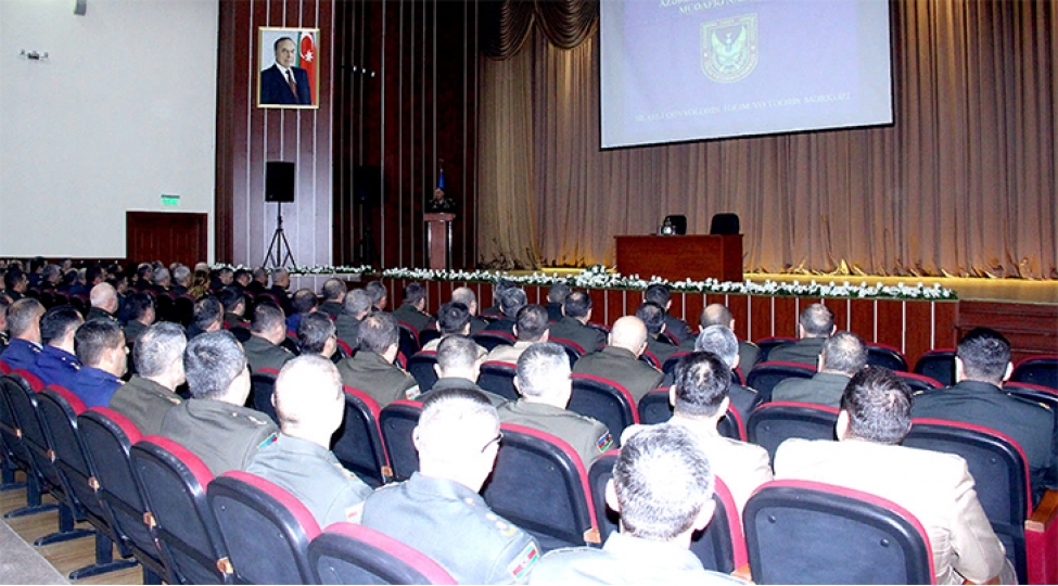 baki-qarnizonunda-intizamin-veziyyeti-tehlil-edilib