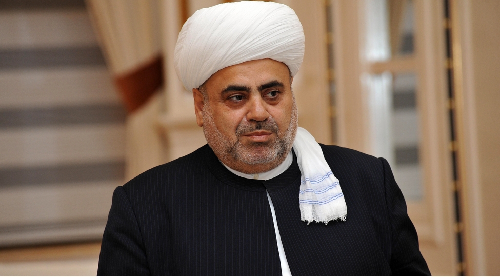 allahshukur-pashazade-forumda-chixish-edecek