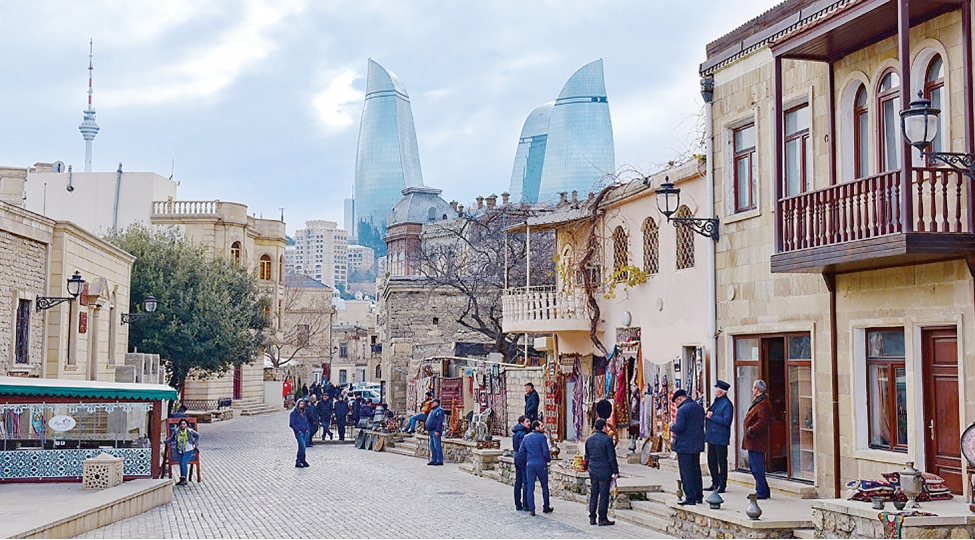 azerbaycan-turizm-mekanina-chevrilir