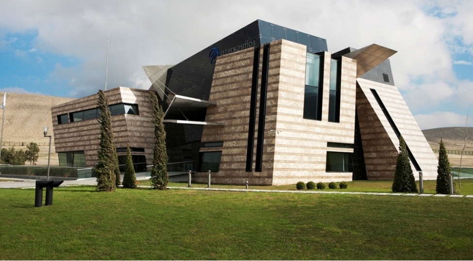 azerkosmos-merkezi-avrasiya-regional-kosmik-guce-chevrile-biler