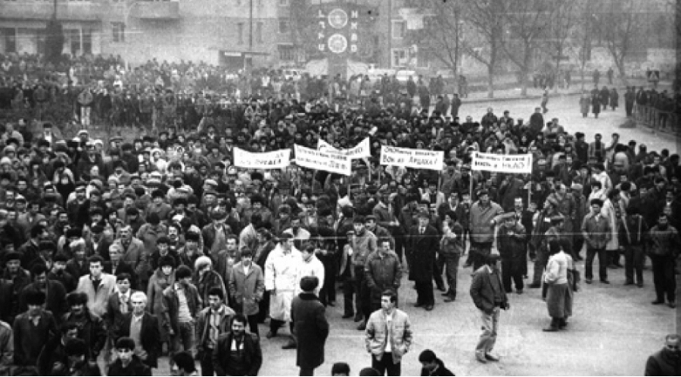 ermeni-vandalizminin-novbeti-tezahuru