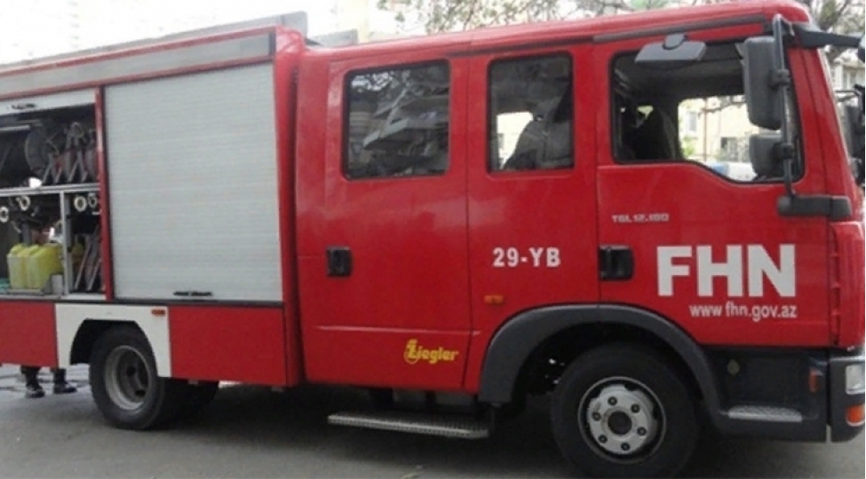 bakida-beshmertebeli-binada-yangin-bash-verib-video