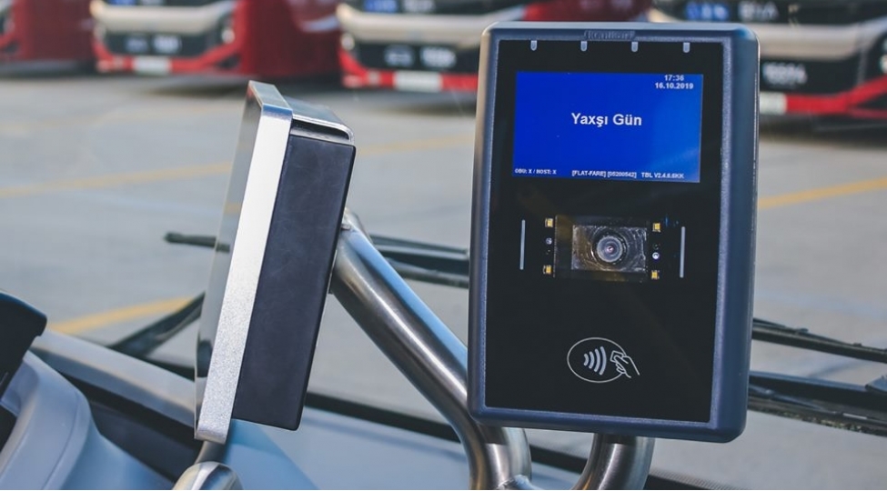 avtobusda-odenish-etmeyen-sernishinin-gedishhaqqi-surucunun-maashindan-tutulur-achiqlama