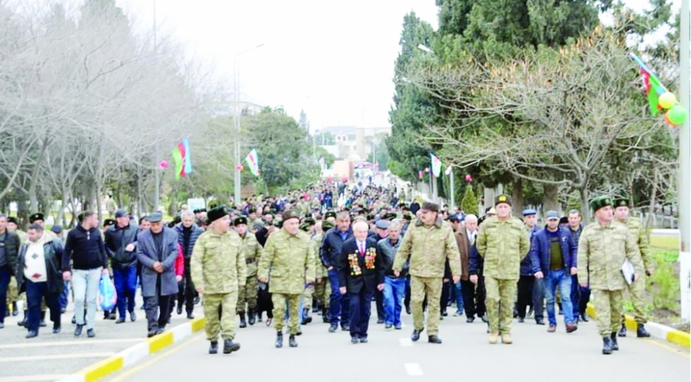 achiq-qapi-gununden-qeydler-tebietin-xeyir-duasi