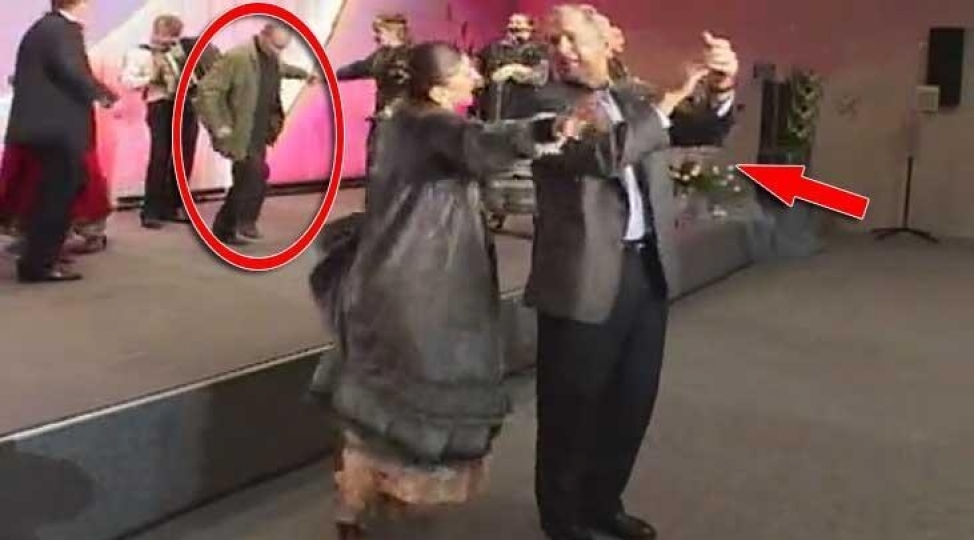 rusiya-ve-absh-prezidentleri-madam-madam-oynayib-video