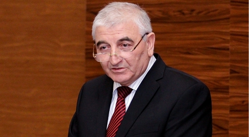 mezahir-penahov-azerbaycanin-boyuk-numayende-heyeti-qazaxistan-referendumunu-mushahide-edir