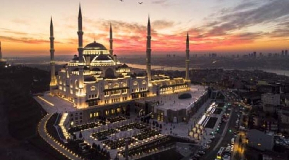 istanbulun-mohteshem-mescidleri-foto