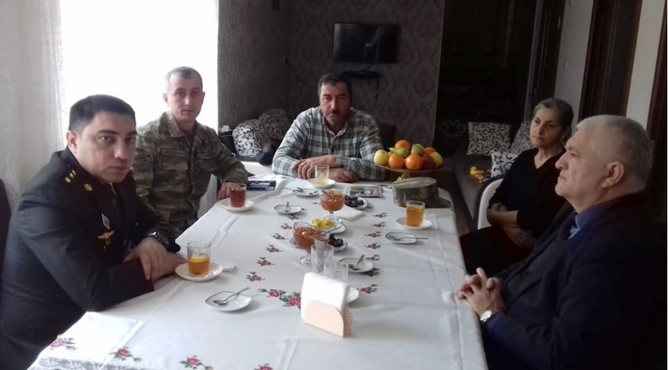 novruz-bayrami-munasibetile-shehid-aileleri-ziyaret-edilib-foto