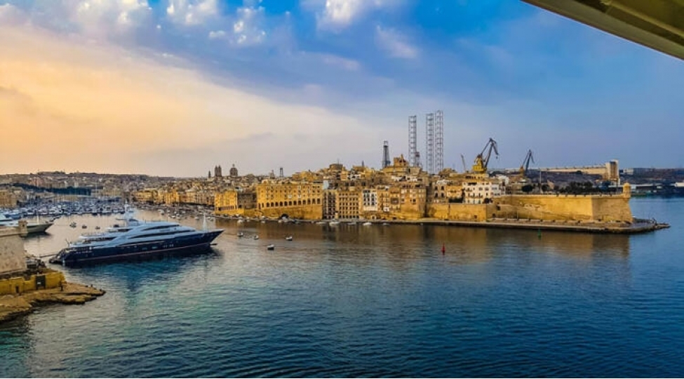 cengaverler-adasi-malta-foto