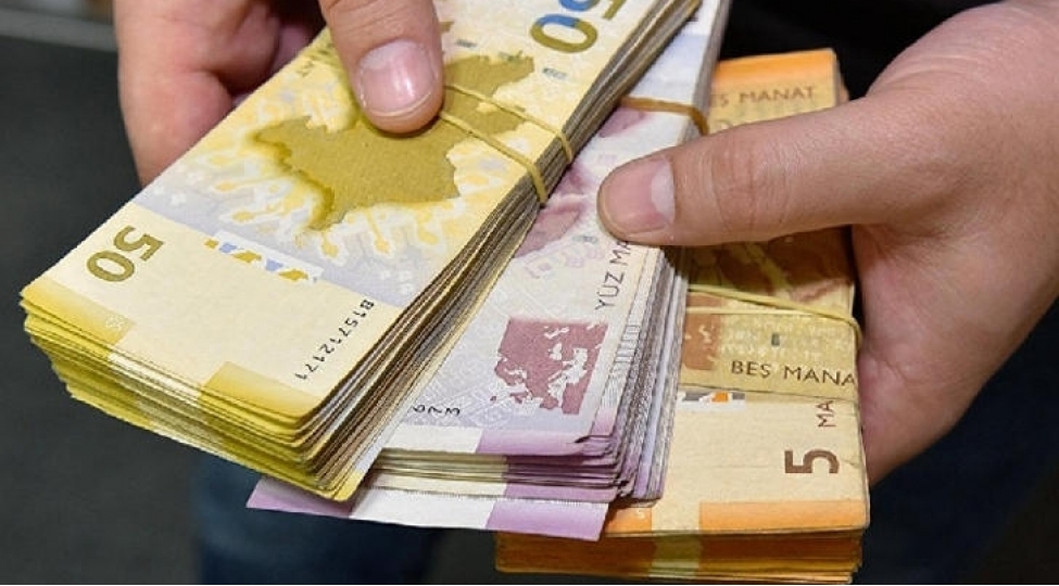 azerbaycanda-neft-qaz-sektorundan-budce-daxilolmalari-17-azalib