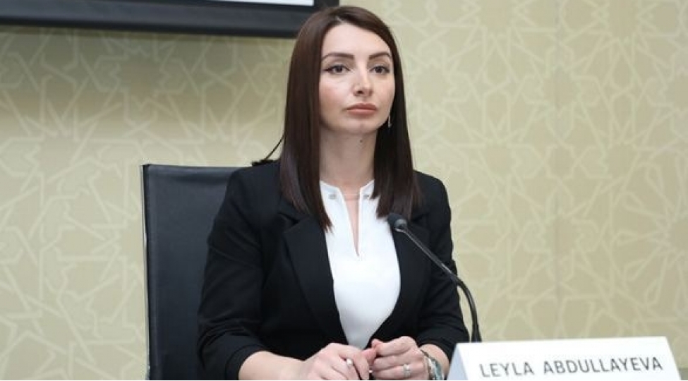 sefir-leyla-abdullayeva-parisin-ermeniperest-merine-mektub-gonderib-foto