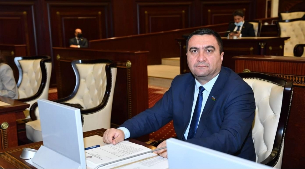 prezidentin-budapesht-seferi-ikiterefli-ve-choxterefli-emekdashliqlar-baximdan-ne-ved-edir