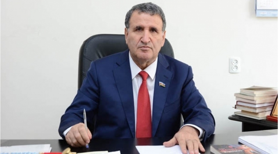 azerbaycan-dilinin-izahli-lugetine-ciddi-ehtiyac-var