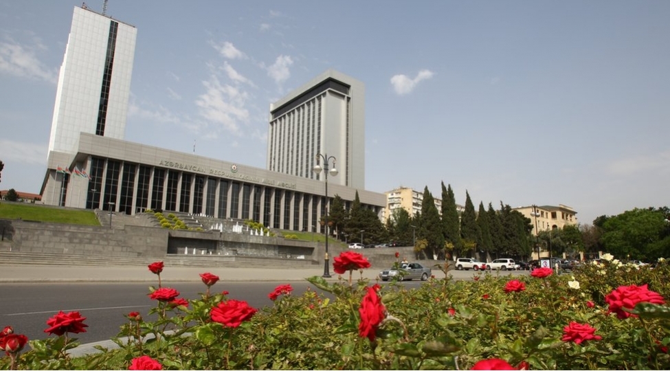 milli-meclisin-novbeti-iclasinin-gundeliyi-achiqlandi-2