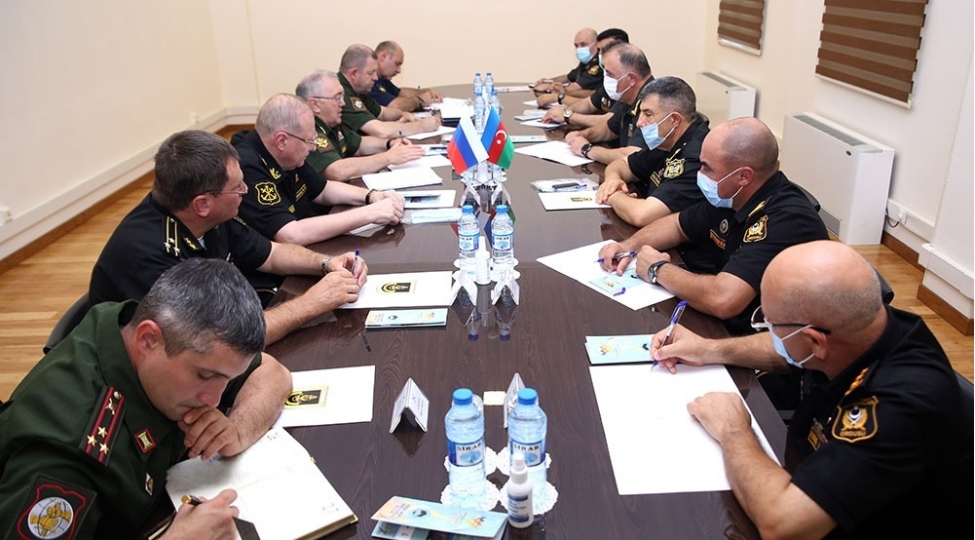 bakida-azerbaycan-ve-rusiya-mudafie-nazirleri-muavinlerinin-gorushu-kechirilib