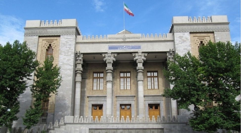 britaniyanin-muveqqeti-ishler-vekili-iran-xin-e-chagirilib