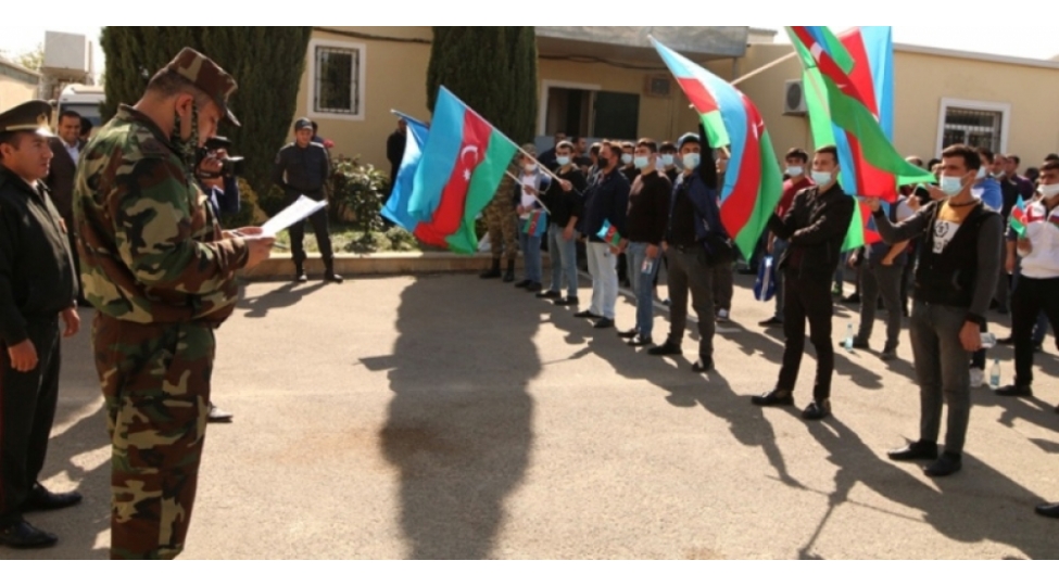 astarali-gencler-fealliq-numayish-etdirirler