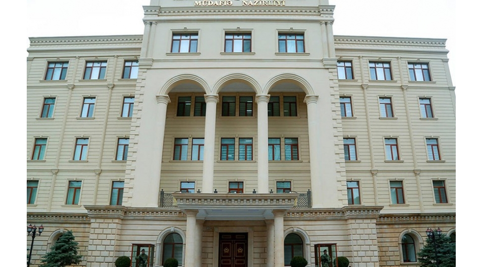 mn-qirmizi-bazarin-smerchden-ateshe-tutulmasi-yalandir