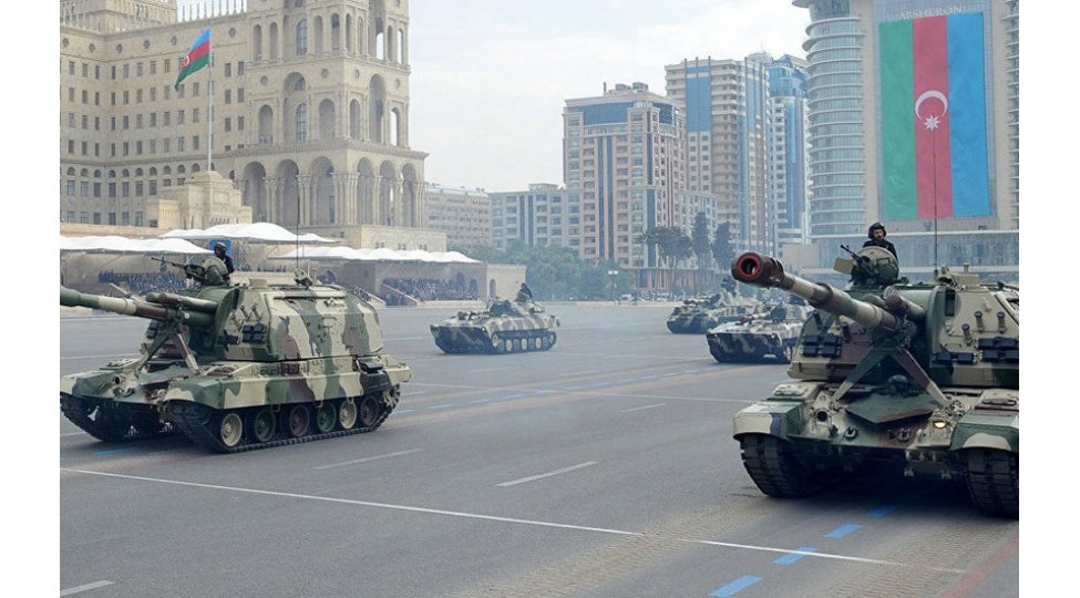 arsenalimizda-kifayet-qeder-zirehli-texnikamiz-var-mudafie-nazirliyi