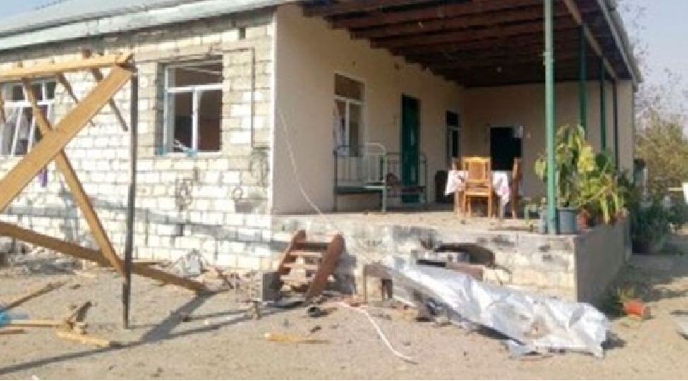 ermeniler-agdamda-daha-bir-evi-dagitdi