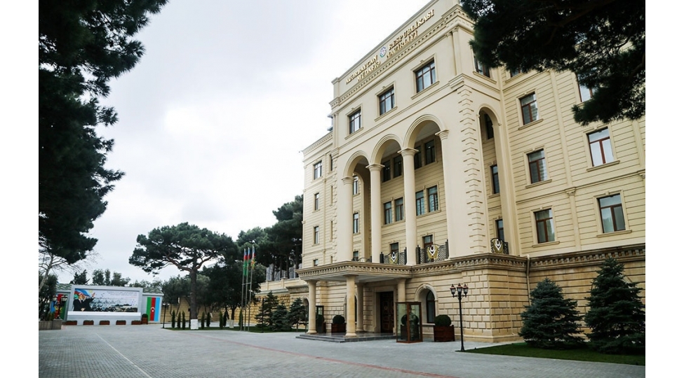 azerbaycanin-mudafie-naziri-rusiya-terefine-bashsagligi-verib