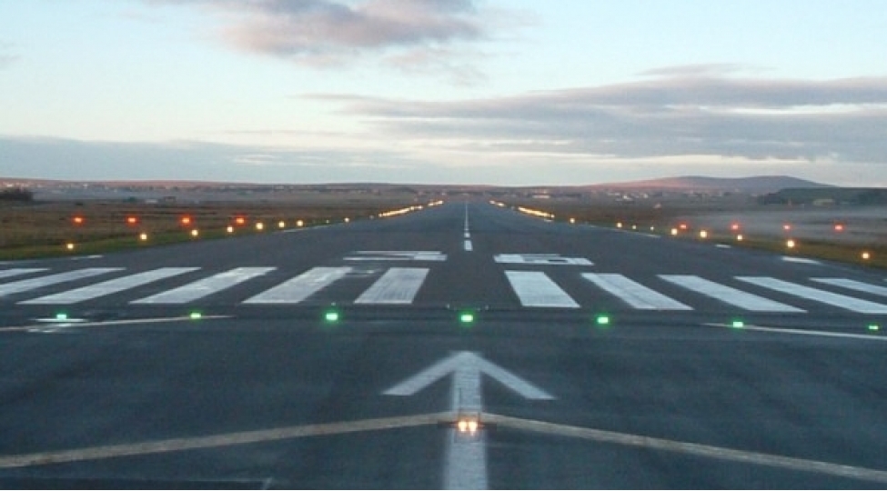 moskvada-250-ye-yaxin-teyyarenin-uchushu-hava-sheraiti-sebebinden-gecikib