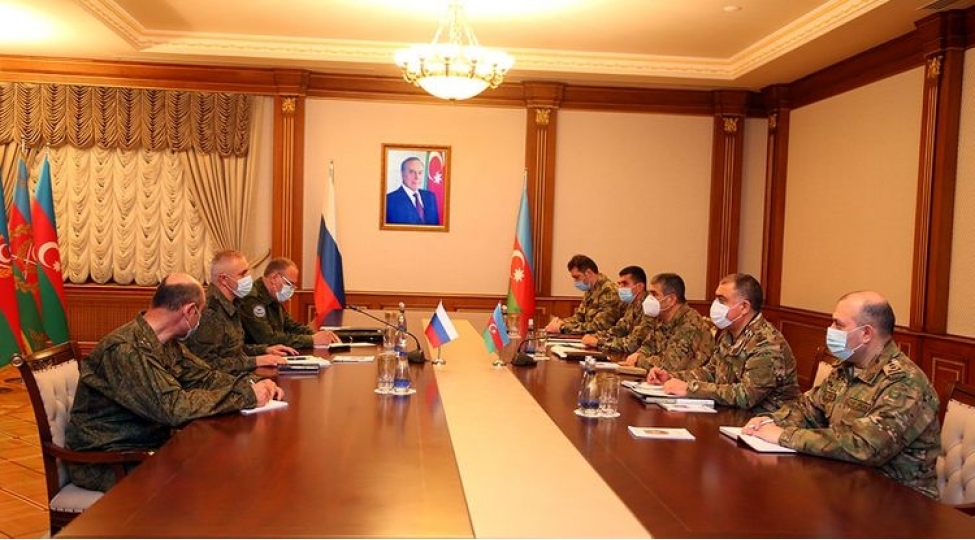 nazir-rusiya-sulhmeramli-quvvelerinin-komandani-ile-gorushub