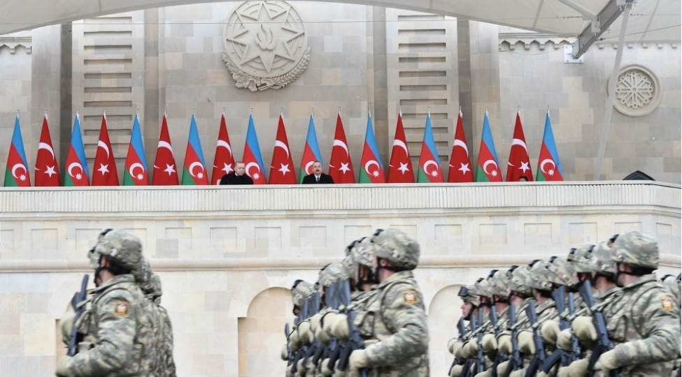 gucumuzun-leyaqetimizin-qetiyyetimizin-tentenesi-zefer-paradi