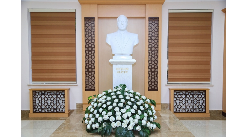 umummilli-lider-heyder-eliyevin-anim-gunu-azerbaycan-ordusunda-qeyd-olunub