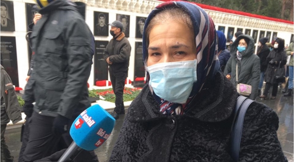 yeter-bedelova-bu-gun-20-yanvar-shehidlerinin-ruhlari-shaddir-foto