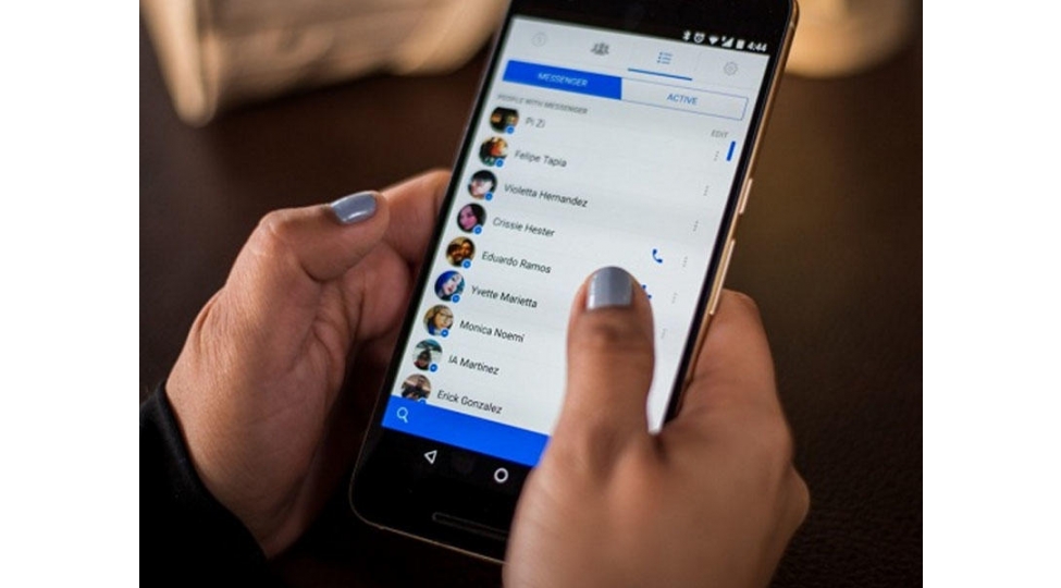 facebookun-ishinde-problemler-yaranib-3