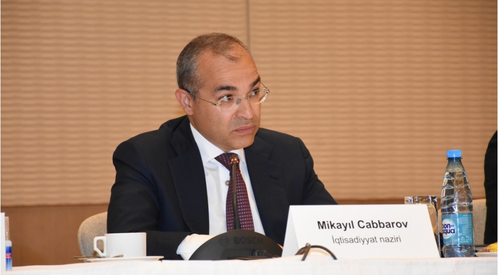 mikayil-cabbarov-azer-corab-mmc-ye-500-min-manat-guzeshtli-kredit-ayrilib