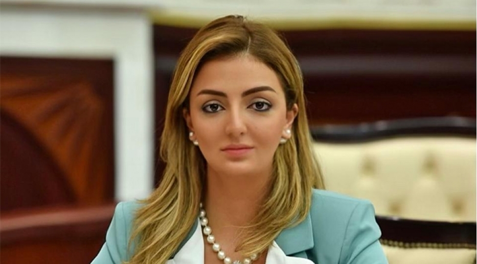 konul-nurullayeva-qadinlarin-ictimai-siyasi-fealligindan-danishib-video