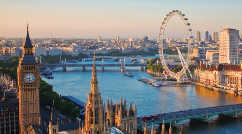 londonda-telebelere-bichaqli-hucum-olub