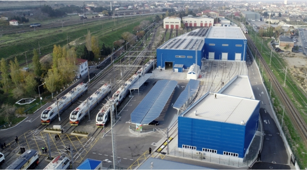 ady-lokomotivlerin-temirini-planli-ve-yuksek-keyfiyyetle-heyata-kechirir
