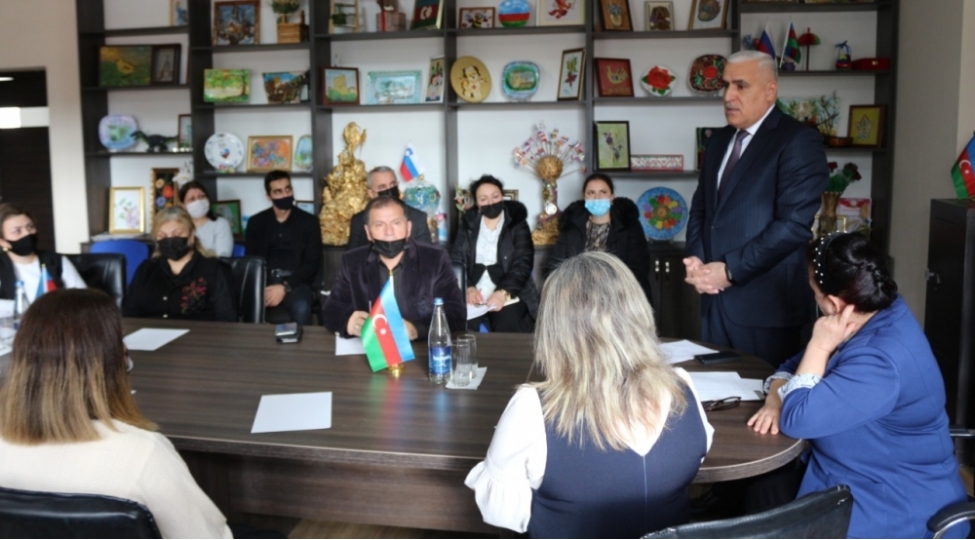 yeni-azerbaycan-partiyasi-xetai-rayon-teshkilatinin-erazi-partiya-teshkilatlarinda-hesabat-sechki-yigincaqlari-davam-edir