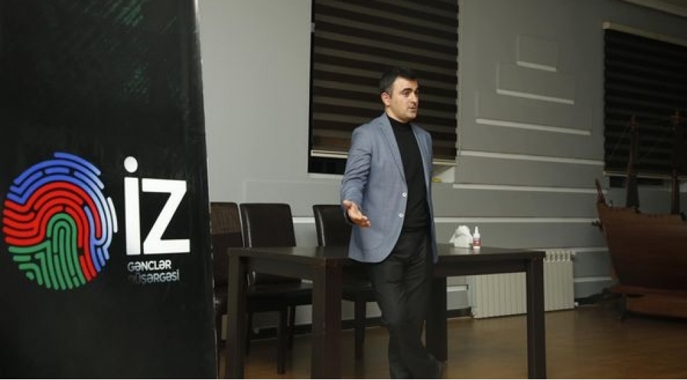 iz-gencler-dushergesi-cherchivesinde-fealiyyetlere-start-verilib-foto