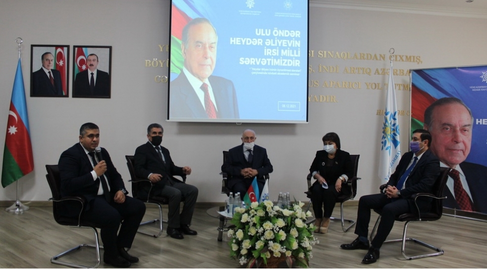 nizami-rayonunda-heyder-eliyev-irsinin-oyrenilmesi-dersleri-cherchivesinde-seminar-kechirilib-foto