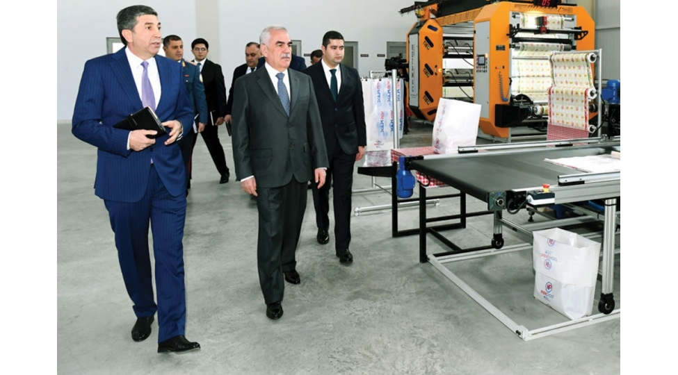 naxchivanda-plastik-memulatlar-istehsali-sahesi-fealiyyete-bashlayib-foto