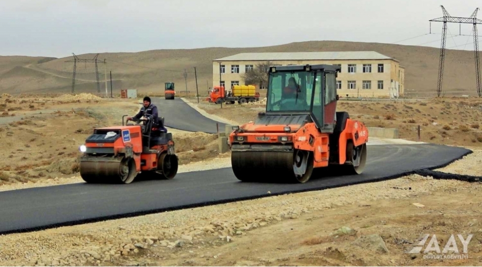 pirekeshkul-avtomobil-yolunun-tikintisi-davam-edir-foto