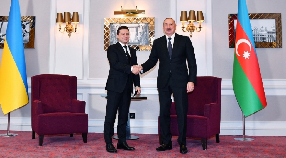 prezidentilham-eliyev-vladimir-zelenski-ile-gorushub-foto