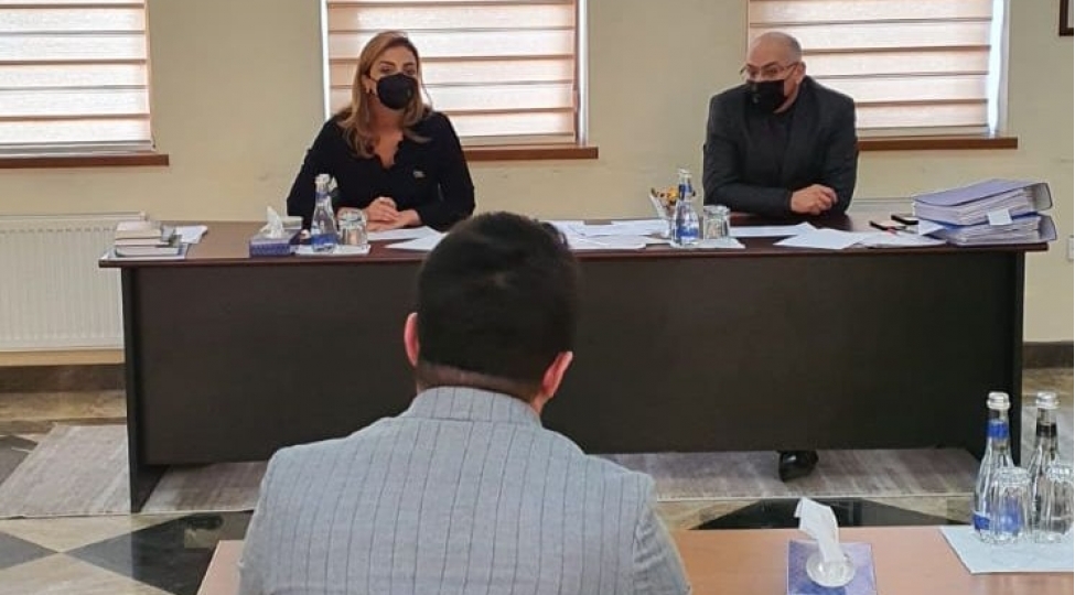 deputat-konul-nurullayeva-sechicileri-ile-novbeti-defe-gorush-kechirib-foto