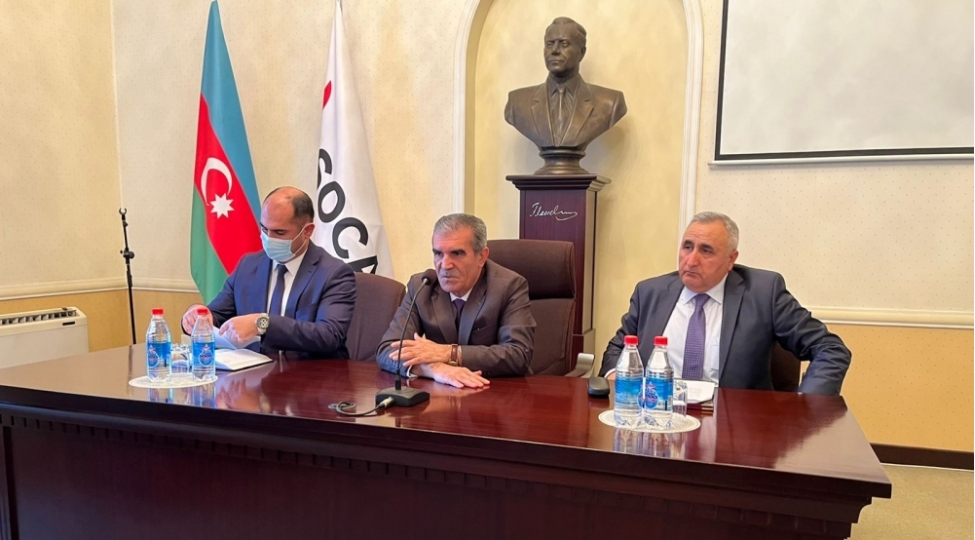 yap-sebail-rayon-teshkilati-neftchiler-prospekti-73-erazi-partiya-teshkilatinin-hesabat-sechki-yigincagi-kechirilib-foto