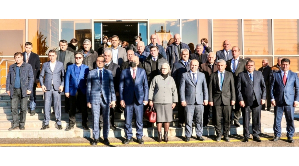 azerbaycan-18-ilde-ugurlar-ve-prespektivler-foto
