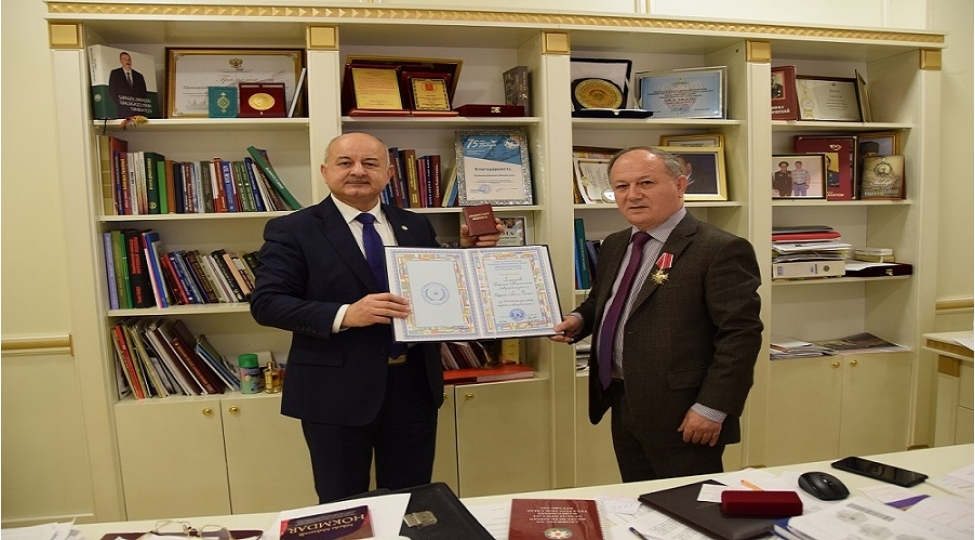 polkovnik-celil-xelilov-beynelxalq-mukafata-layiq-gorulub-foto