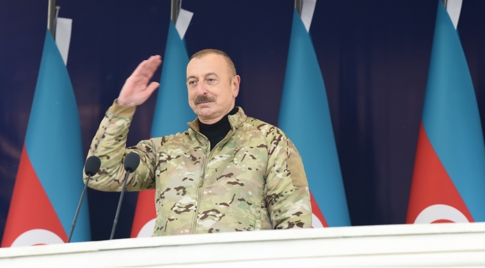 prezident-ve-ailesi-hadrutda-fotolar