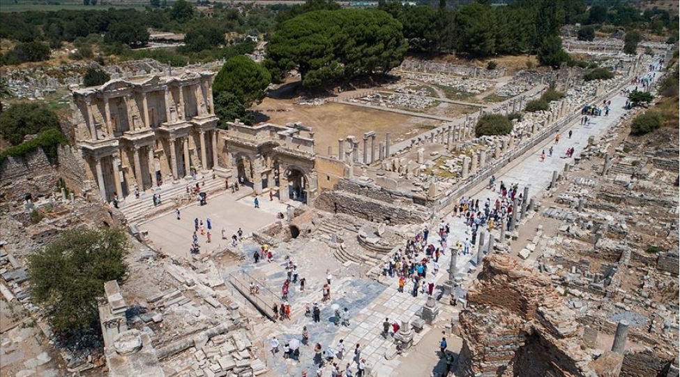 efes-2500-ilden-sonra-egeye-qovushacaq