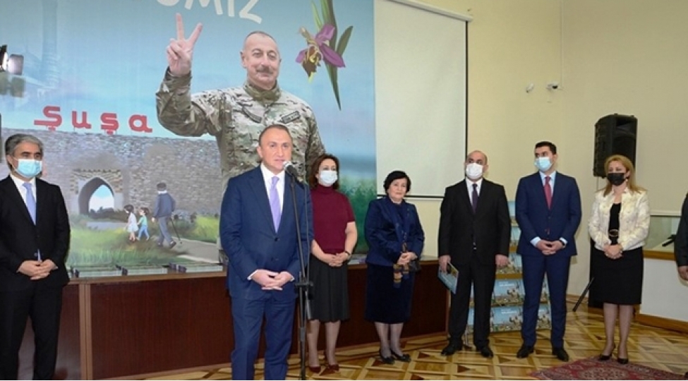 bizim-boyuk-qelebemiz-foto