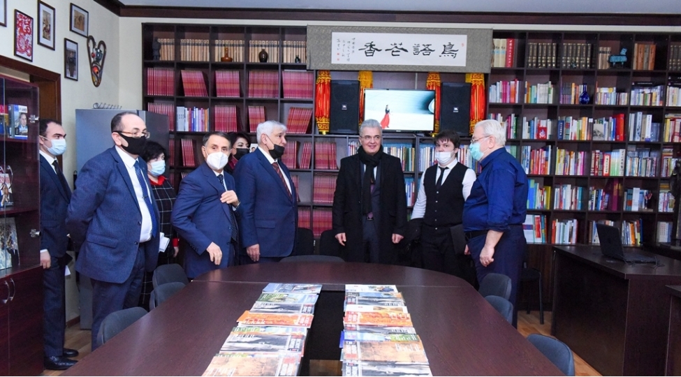 kamal-abdulla-xorvatiya-sefiri-ile-gorushub